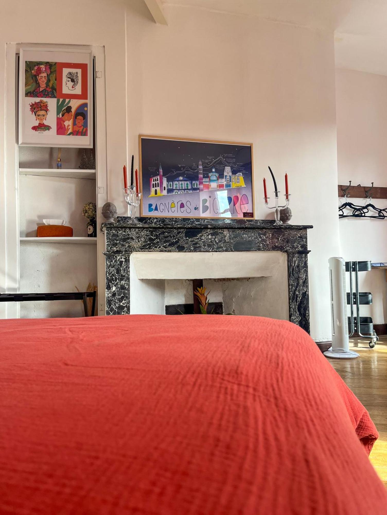 La Maison De Laulie Bagnères-de-Bigorre Eksteriør billede
